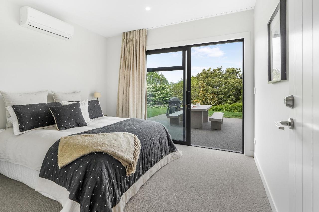 Lakeside Karapiro Downstairs Apartment ケンブリッジ エクステリア 写真