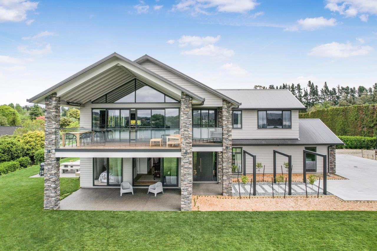 Lakeside Karapiro Downstairs Apartment ケンブリッジ エクステリア 写真